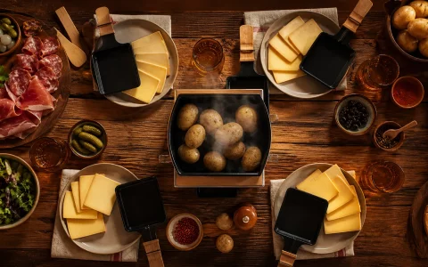 Raclette fumée, au poivre ou au vin blanc : quelles variantes ?